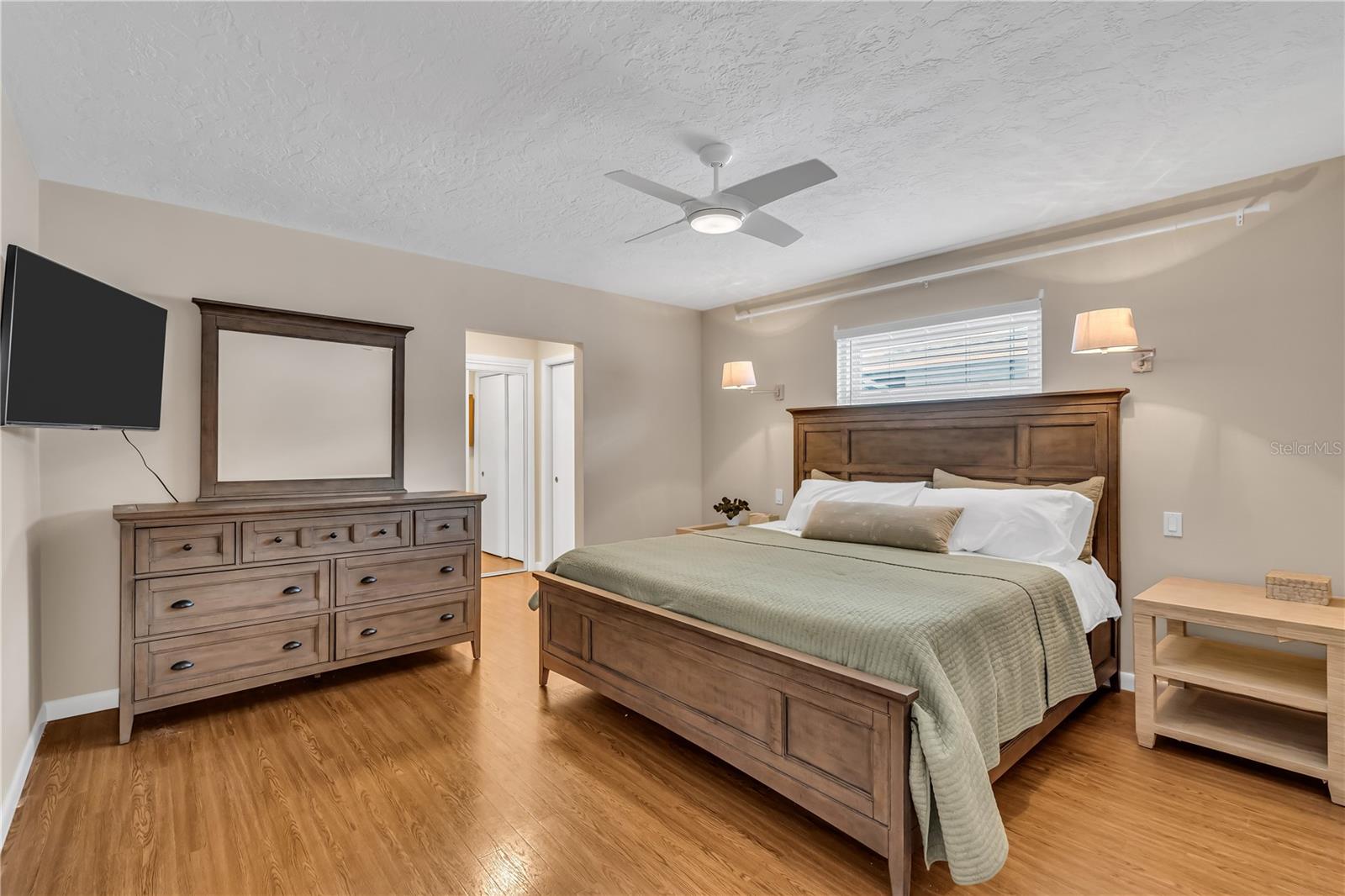 GULF GATE - Residential Lease