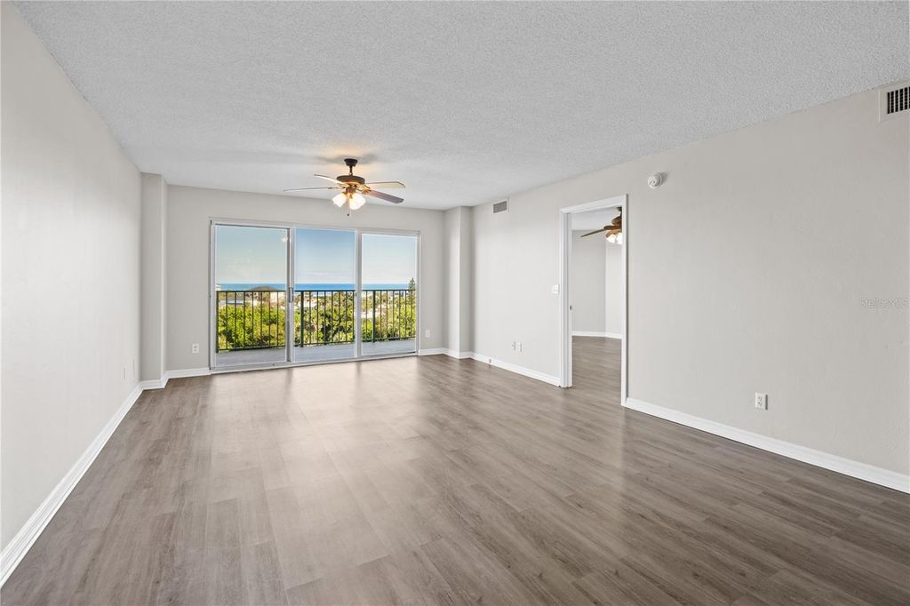 Photo of 4 Oceans West Boulevard #703B, Daytona Beach, FL 32118 (MLS # FC313506)