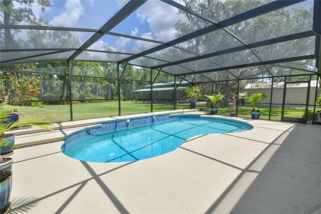 Photo of 15305 Shady Lane, Tavares, FL 32778 (MLS # O6305114)