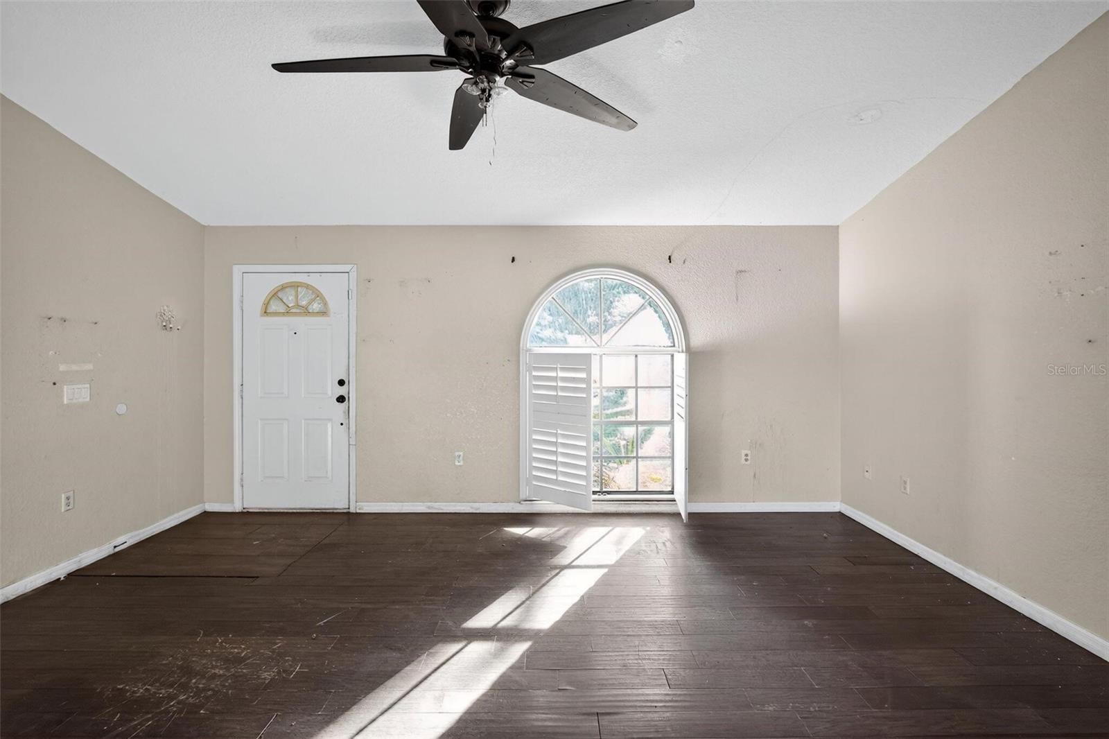 INDIAN BLUFFS ADD - Residential