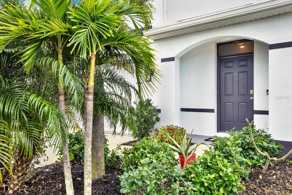 Photo of 32620 Abby Lax Lane, Wesley Chapel, FL 33543 (MLS # TB8459421)