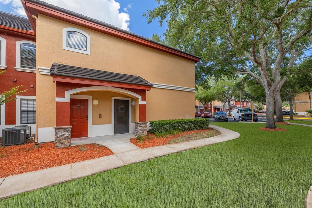 Photo of 2262 Chianti Place #5-0511, Palm Harbor, FL 34683 (MLS # TB8517806)