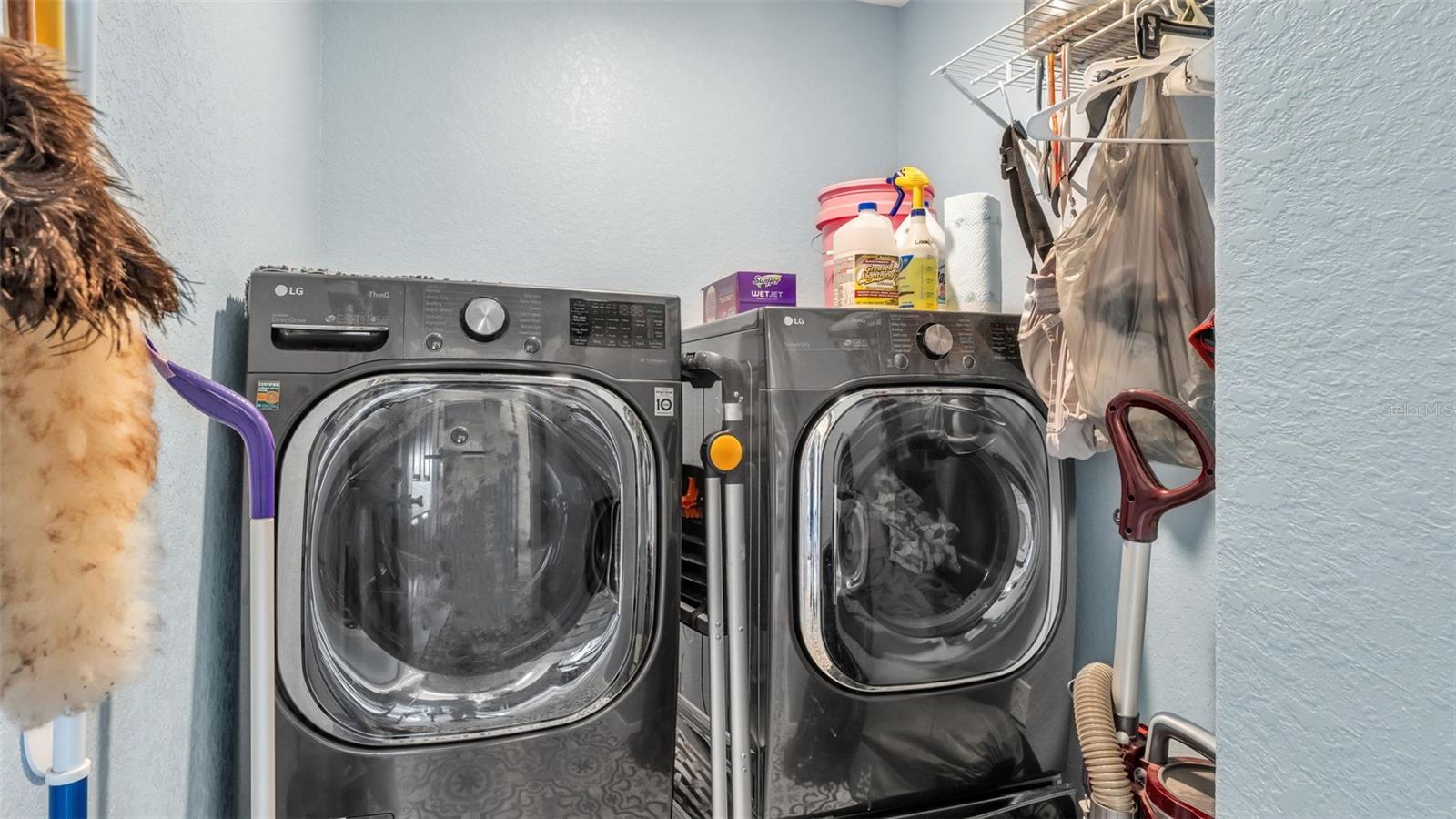 ALTURAS DEV CO SUB - Residential