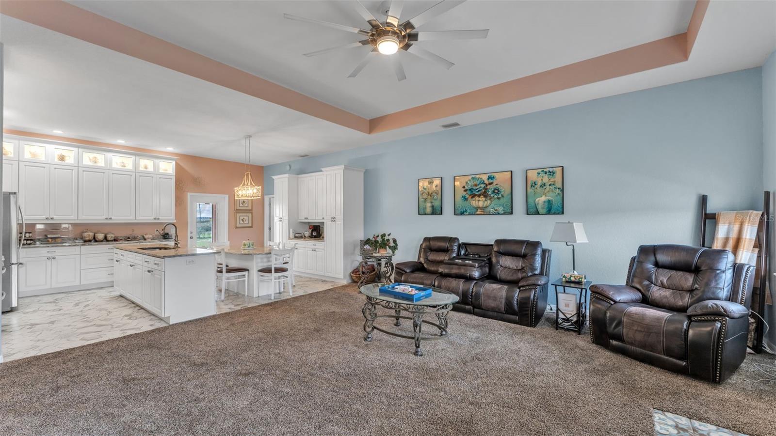 ALTURAS DEV CO SUB - Residential