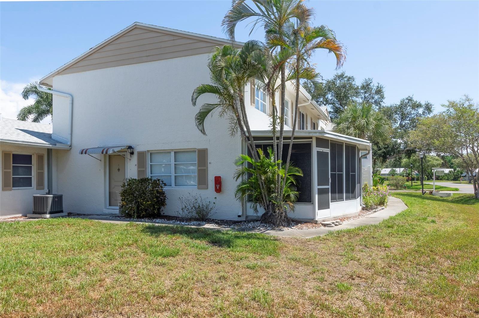 3281 38TH WAY S C