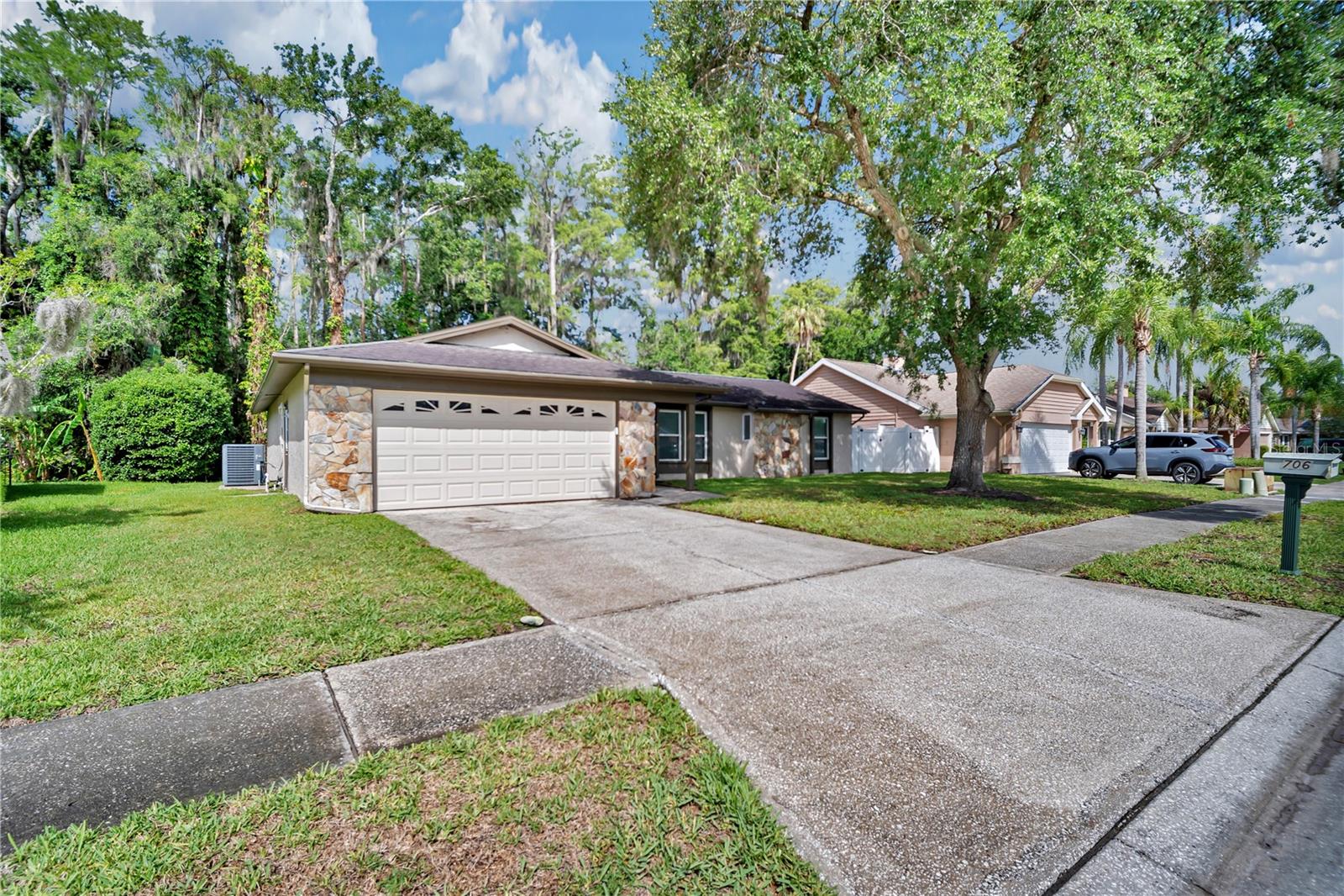 MANORS OF FOREST LAKES THE PH 2 - Residential