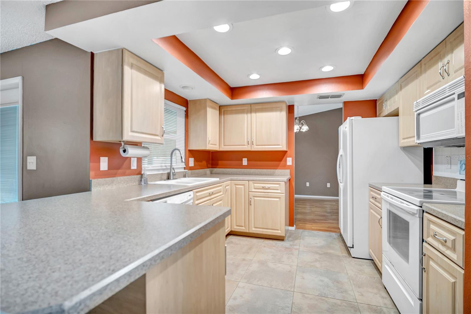 MANORS OF FOREST LAKES THE PH 2 - Residential