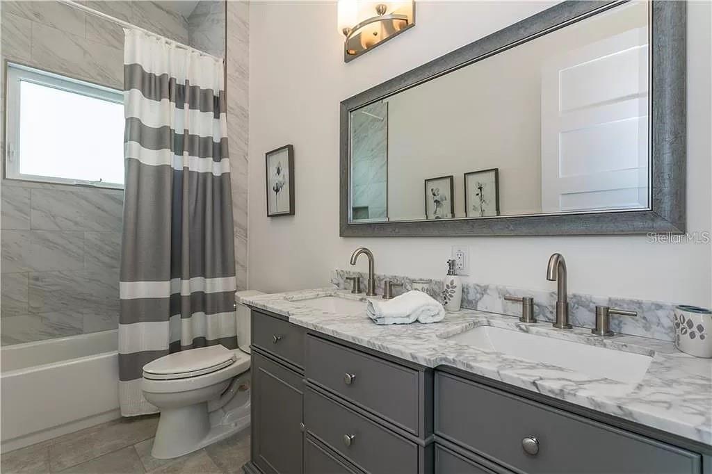 POWERS CENTRAL PARK SUB - Residential Lease