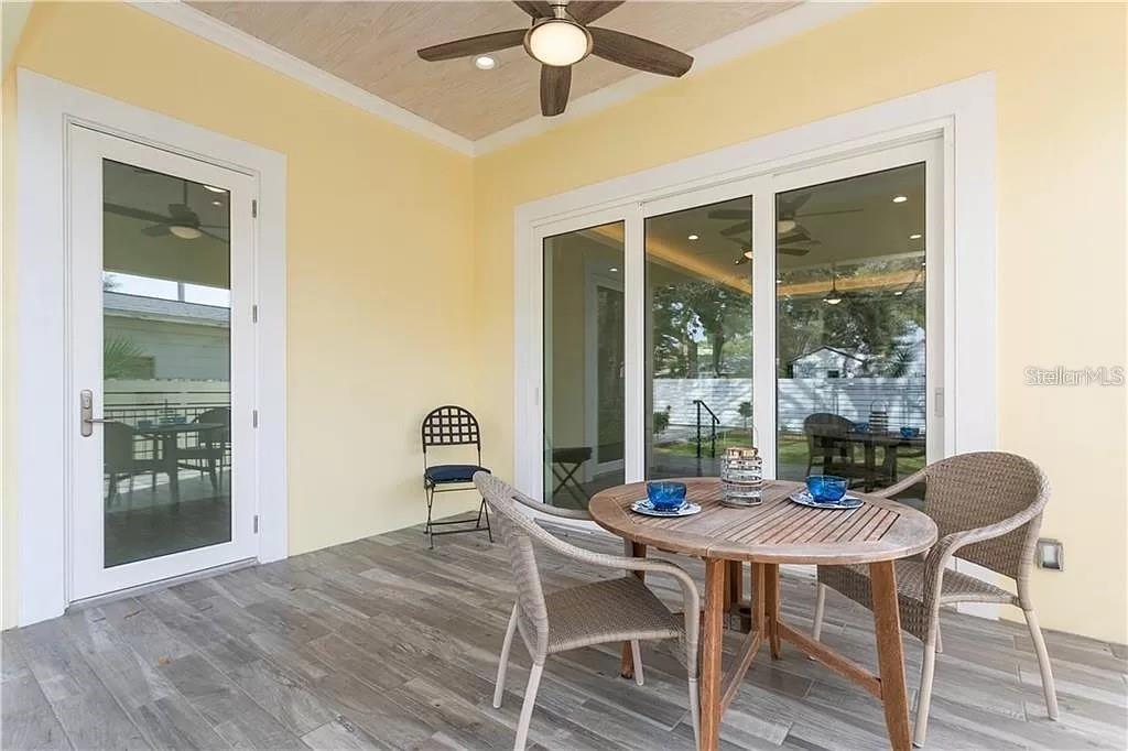 POWERS CENTRAL PARK SUB - Residential Lease