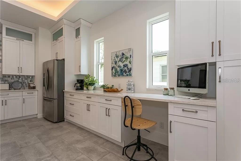 POWERS CENTRAL PARK SUB - Residential Lease