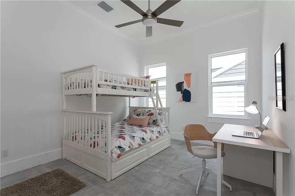 POWERS CENTRAL PARK SUB - Residential Lease