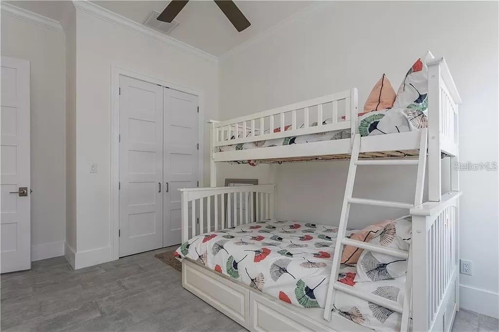 POWERS CENTRAL PARK SUB - Residential Lease