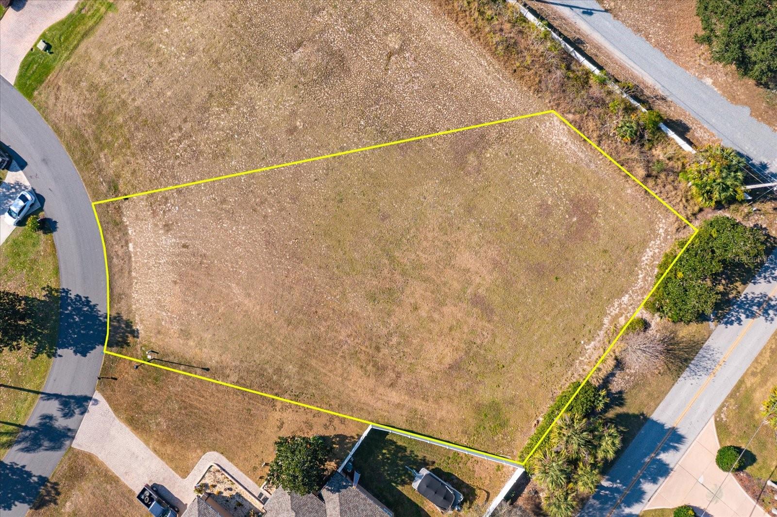 1002 MYRTLE BREEZES COURT