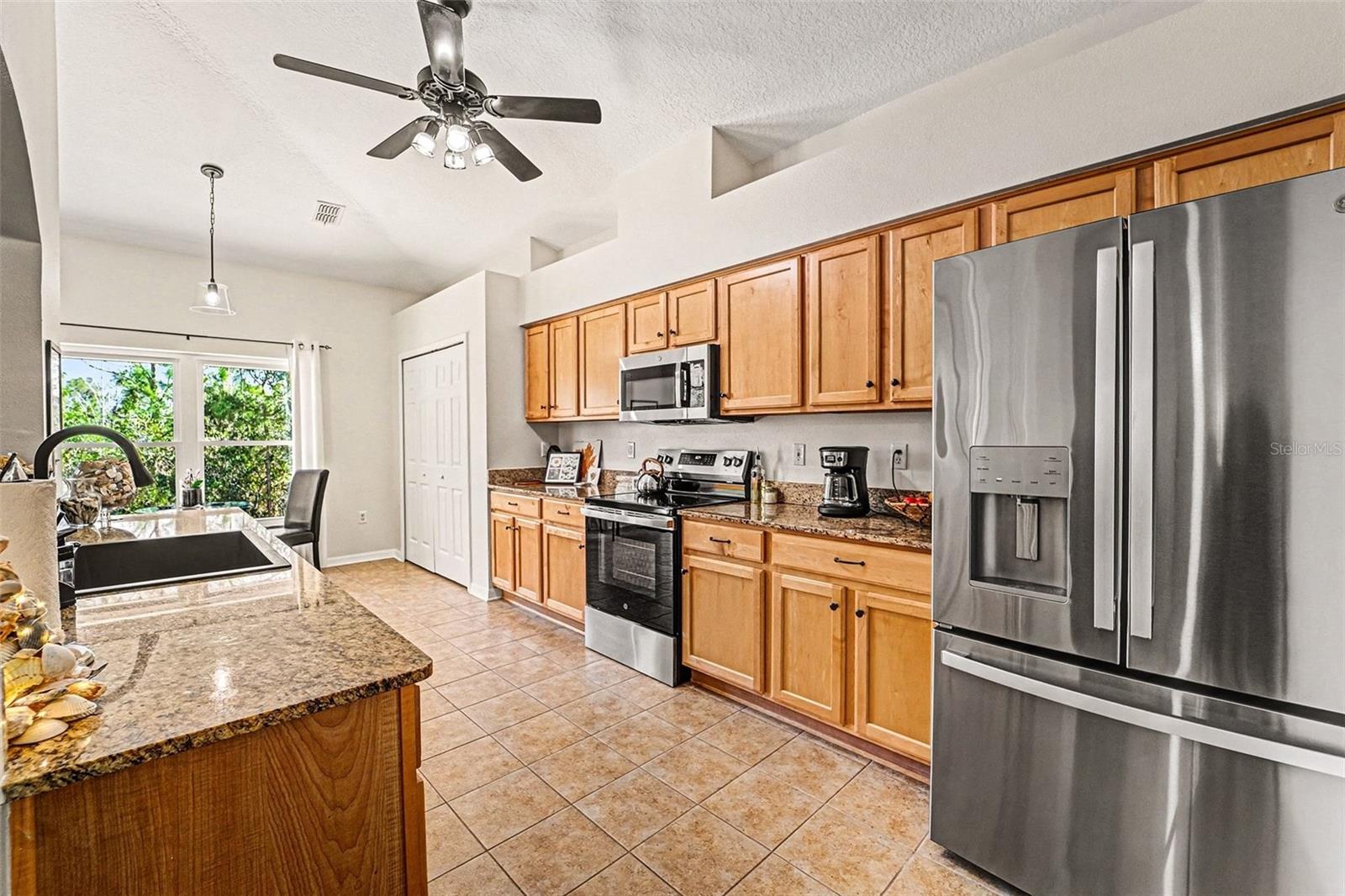 TAMPA BAY GOLF & TENNIS CLUB PH 05B - Residential