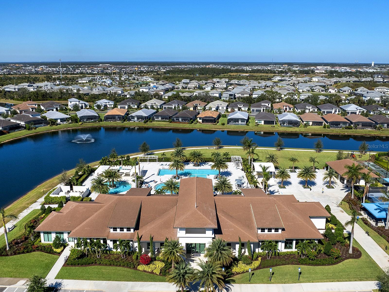 CRESSWIND PH III - Residential