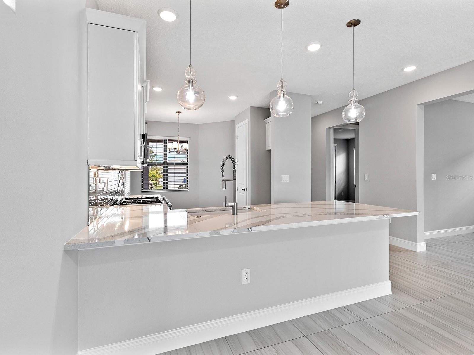 CRESSWIND PH III - Residential