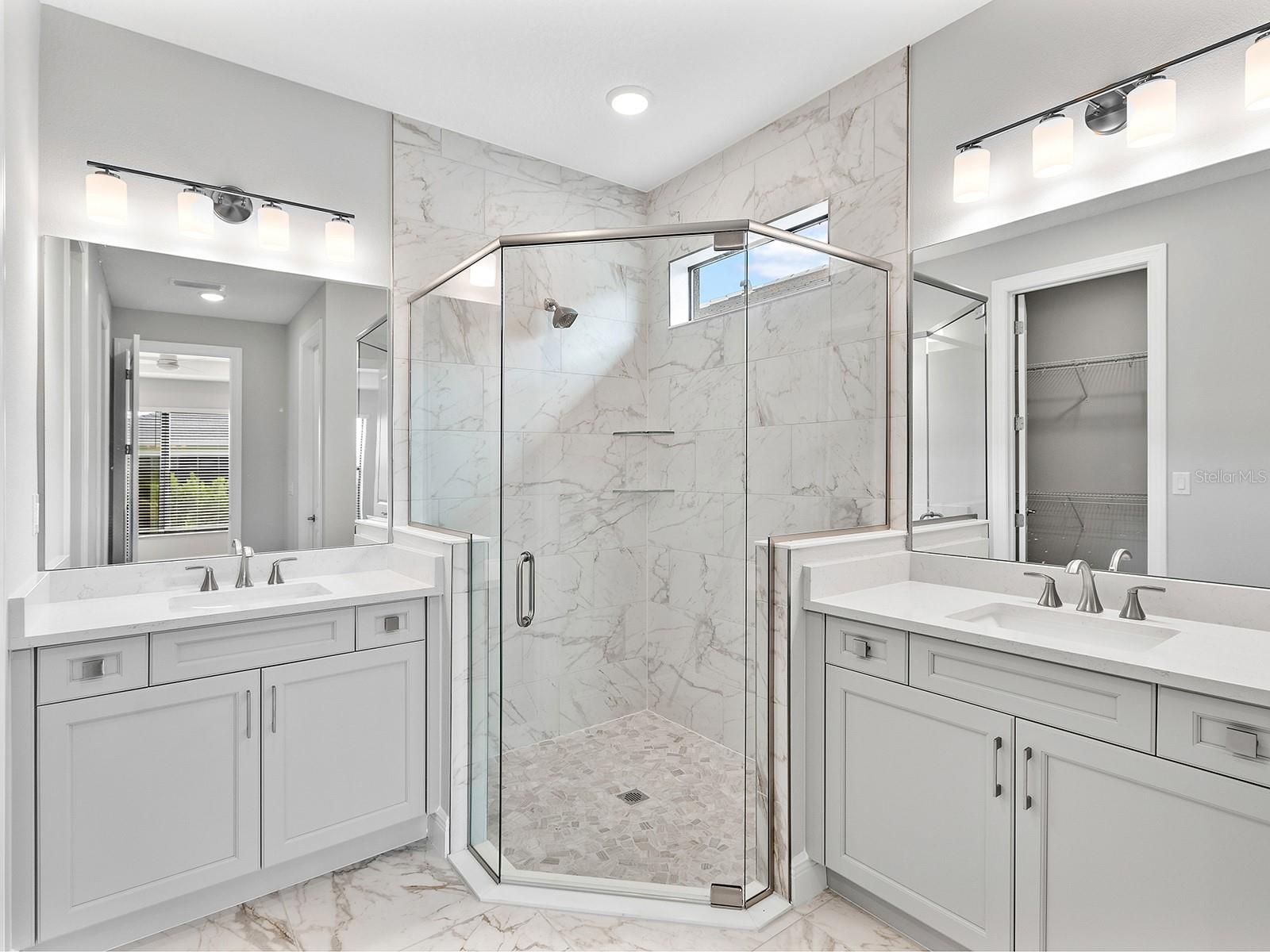 CRESSWIND PH III - Residential