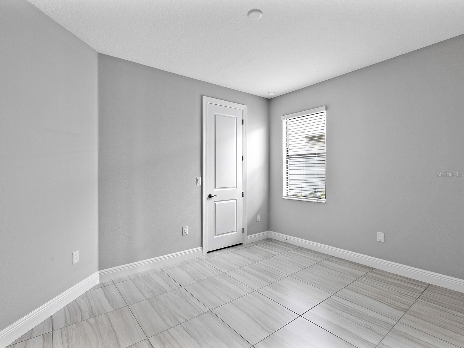 CRESSWIND PH III - Residential