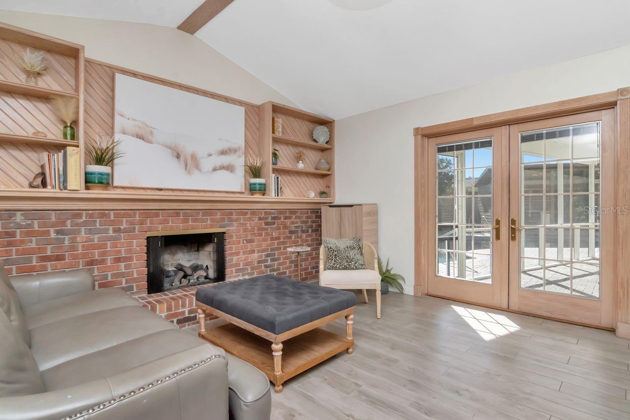 PATTY ANN ACRES - Residential