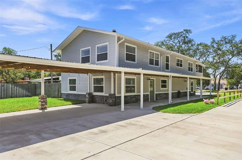 Photo of 1120 1st Avenue N, Safety Harbor, FL 34695 (MLS # TB8538391)
