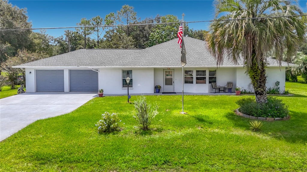 Photo of 40312 Sunburst Drive, Dade City, FL 33525 (MLS # TB8543104)