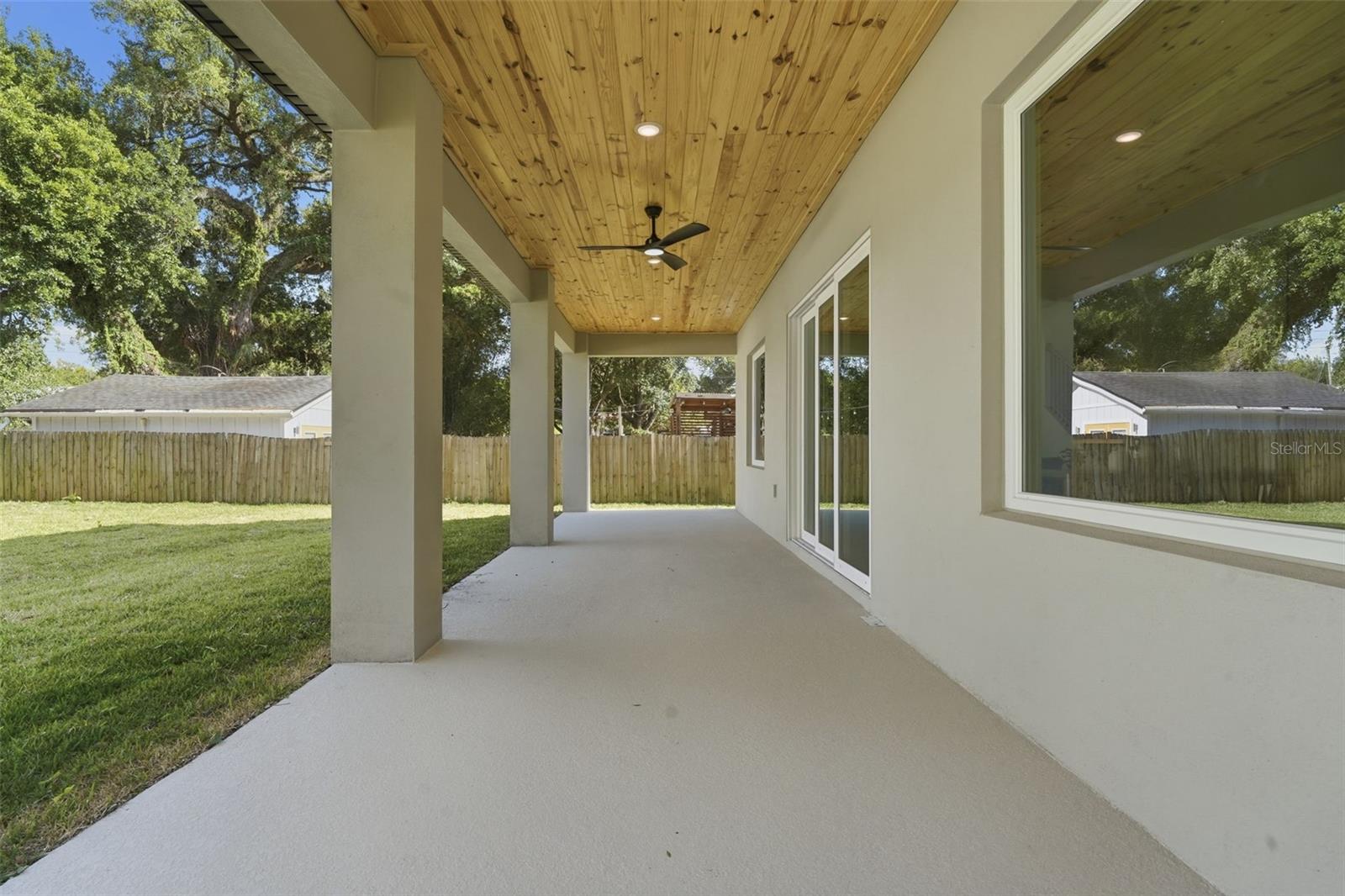 RICHMOND TERRACE - Residential
