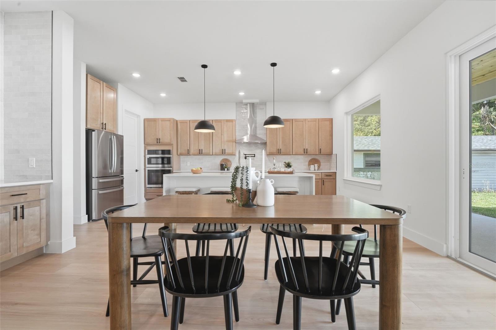 RICHMOND TERRACE - Residential