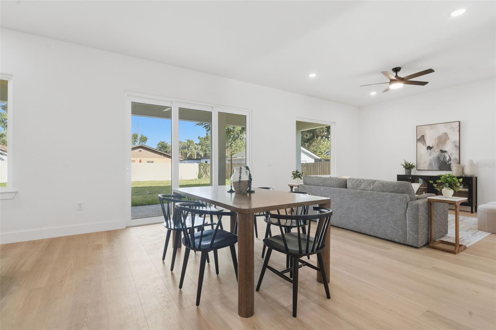 RICHMOND TERRACE - Residential