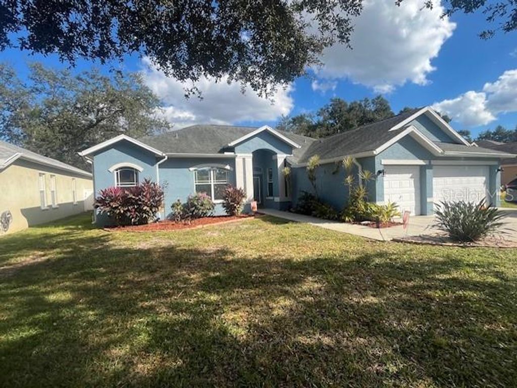 Photo of 1115 Lumsden Trace Circle, Valrico, FL 33594 (MLS # TB8444046)