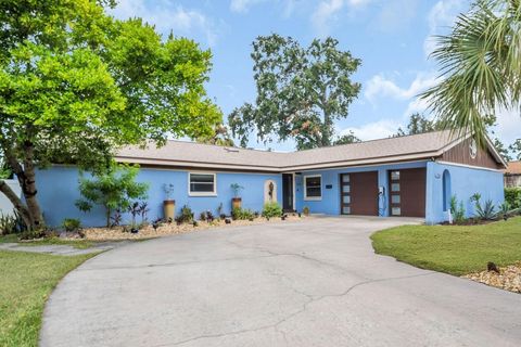 Photo of 6704 Gateway Drive, Tampa, FL 33615 (MLS # TB8431515)