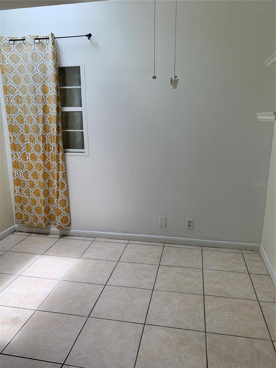 WINDWARD SQUARE SEC 3 - Residential Lease