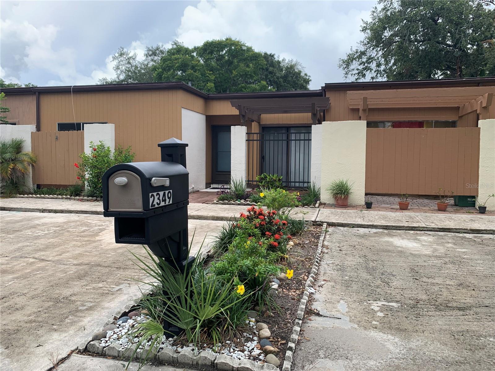 WINDWARD SQUARE SEC 3 - Residential Lease