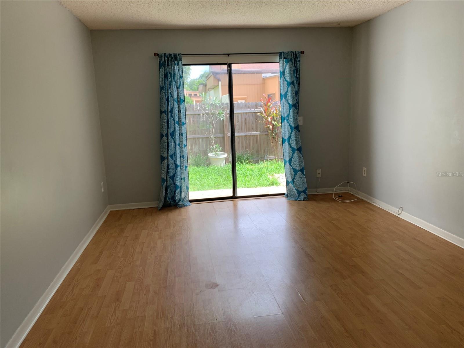 WINDWARD SQUARE SEC 3 - Residential Lease