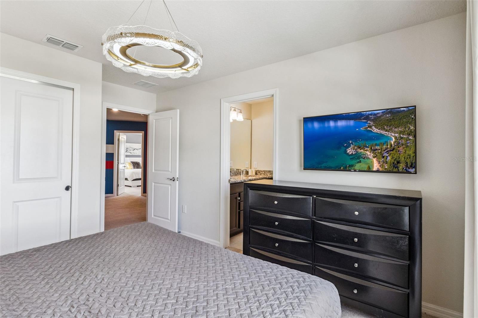 WINDSOR ISLAND RESIDENCE PH 2A - Residential