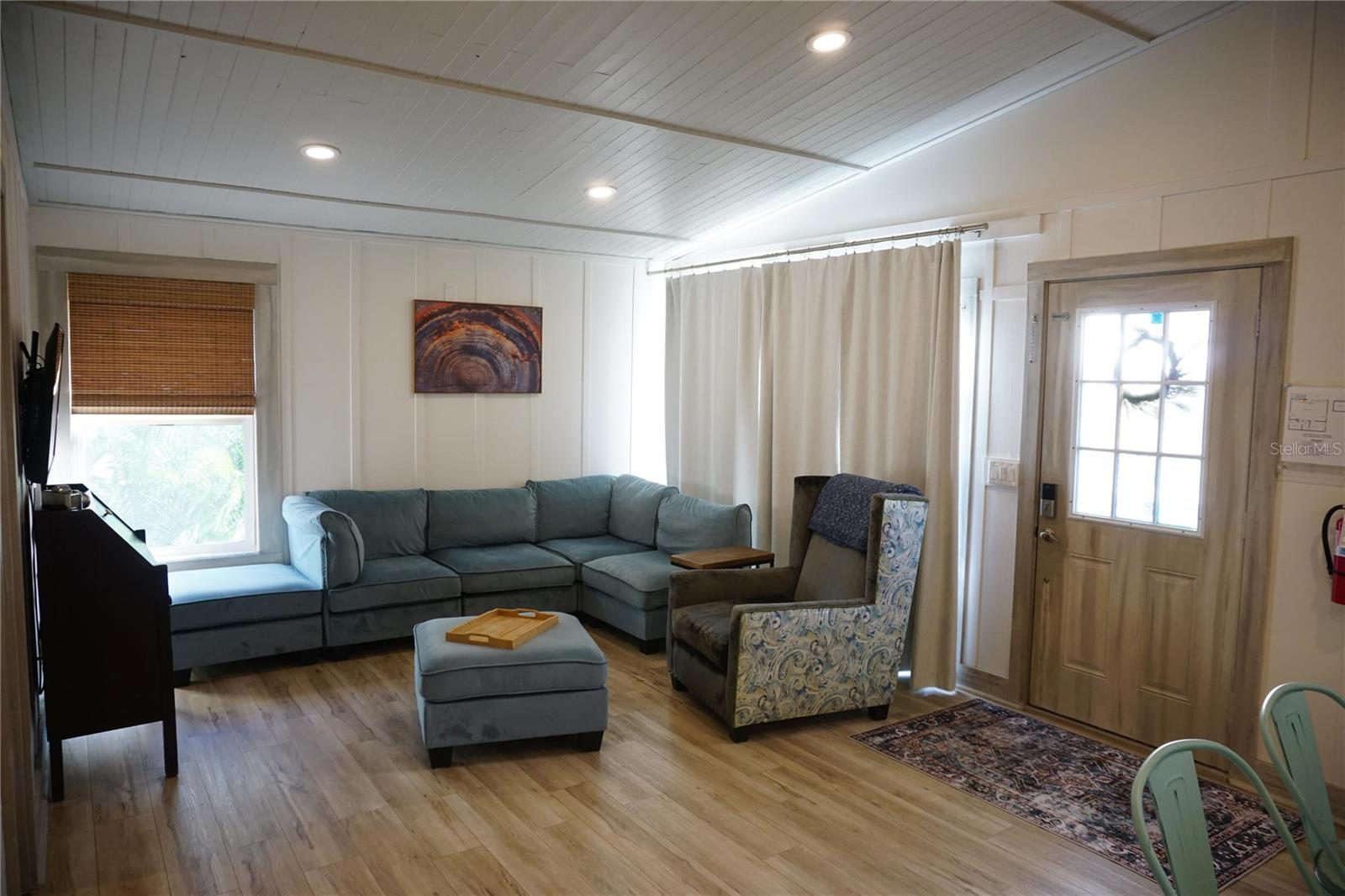 ILEXHURST - Residential Income