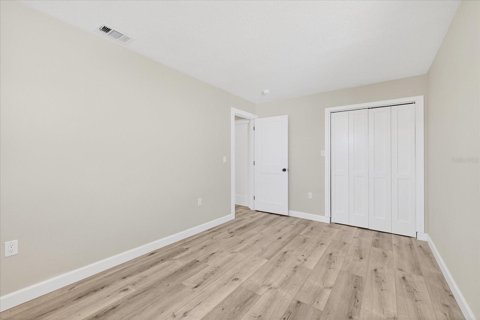 FLOR A MAR - Residential