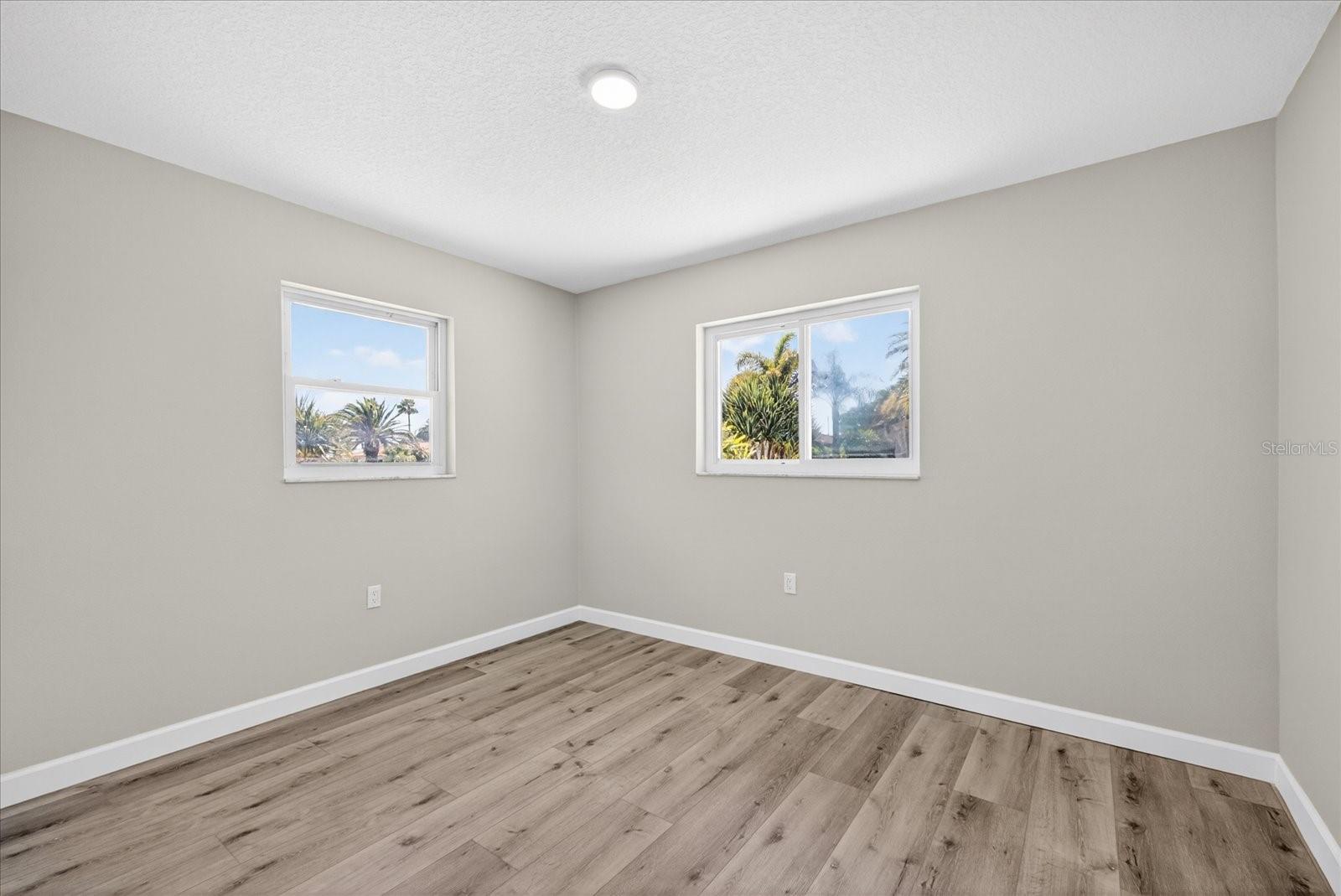 FLOR A MAR - Residential