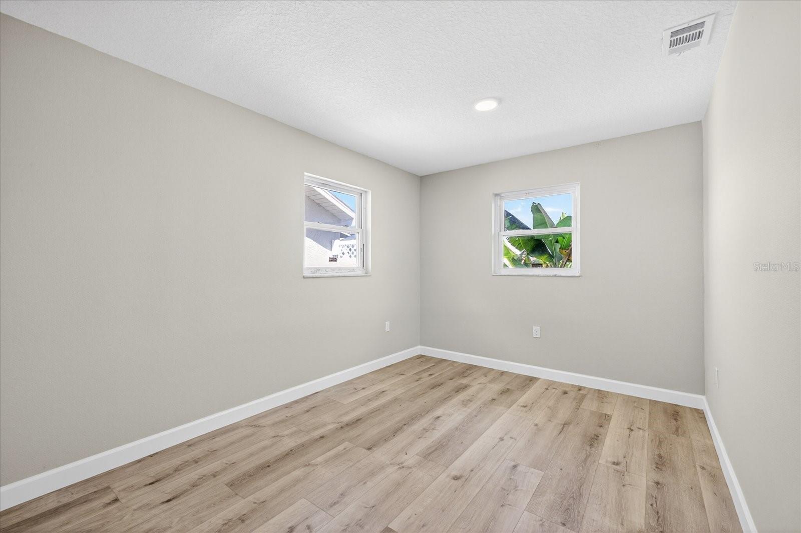 FLOR A MAR - Residential