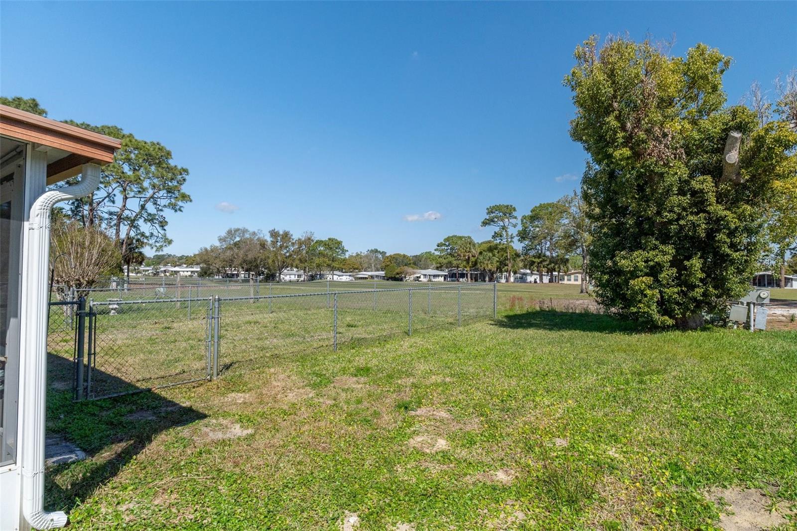 BROOKRIDGE COMM - Residential