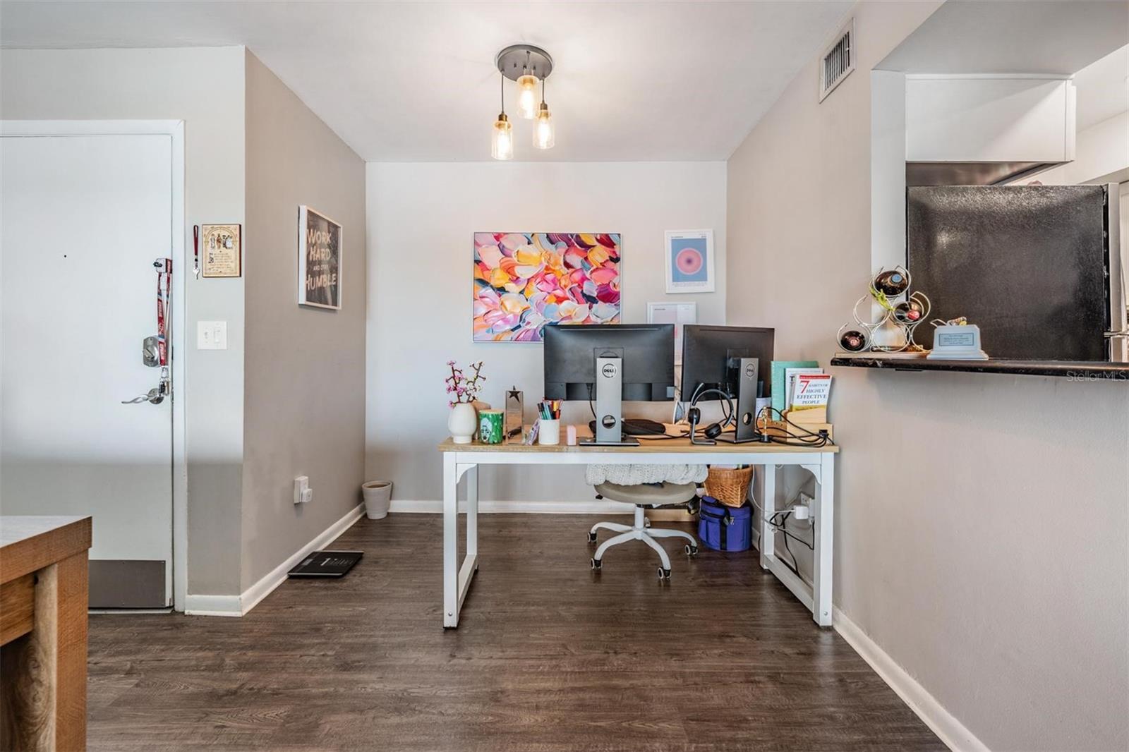 VILLAGE LAKE CONDO - Residential