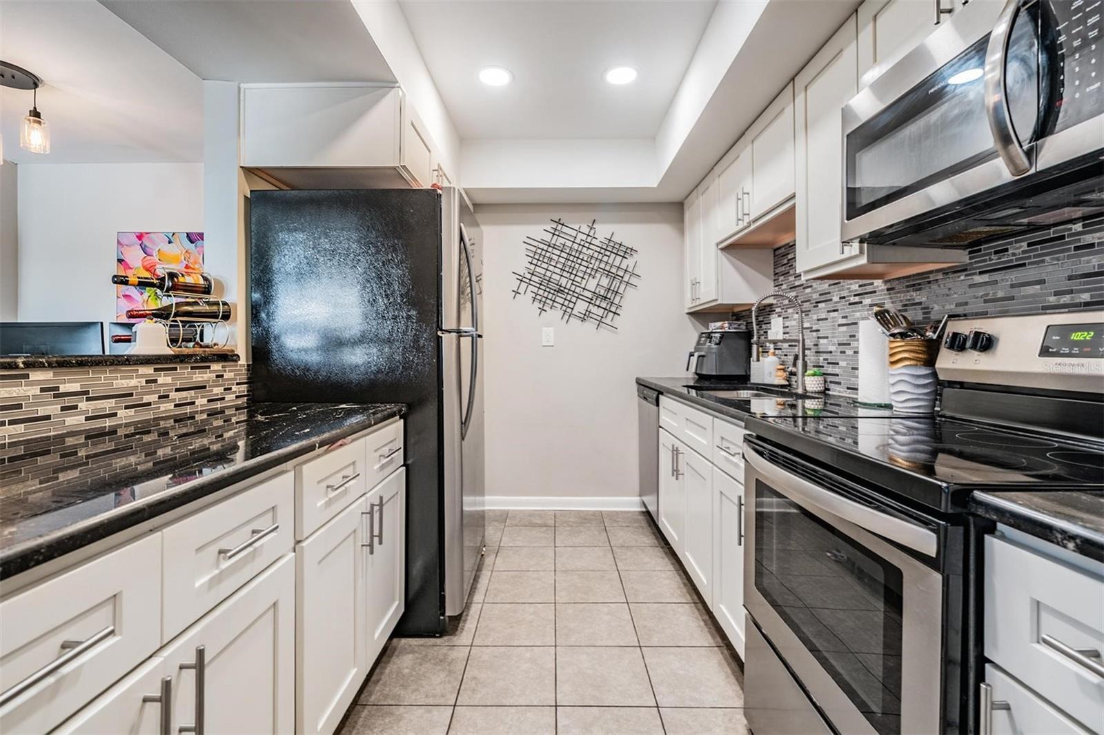 VILLAGE LAKE CONDO - Residential