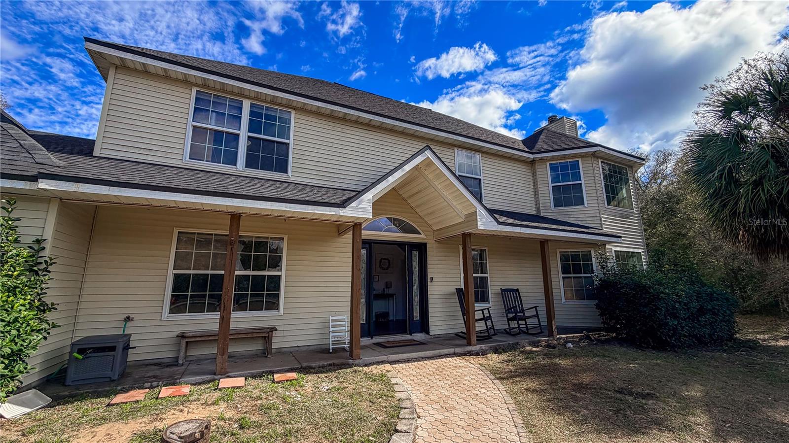 RAINBOW LAKES ESTATE - Residential