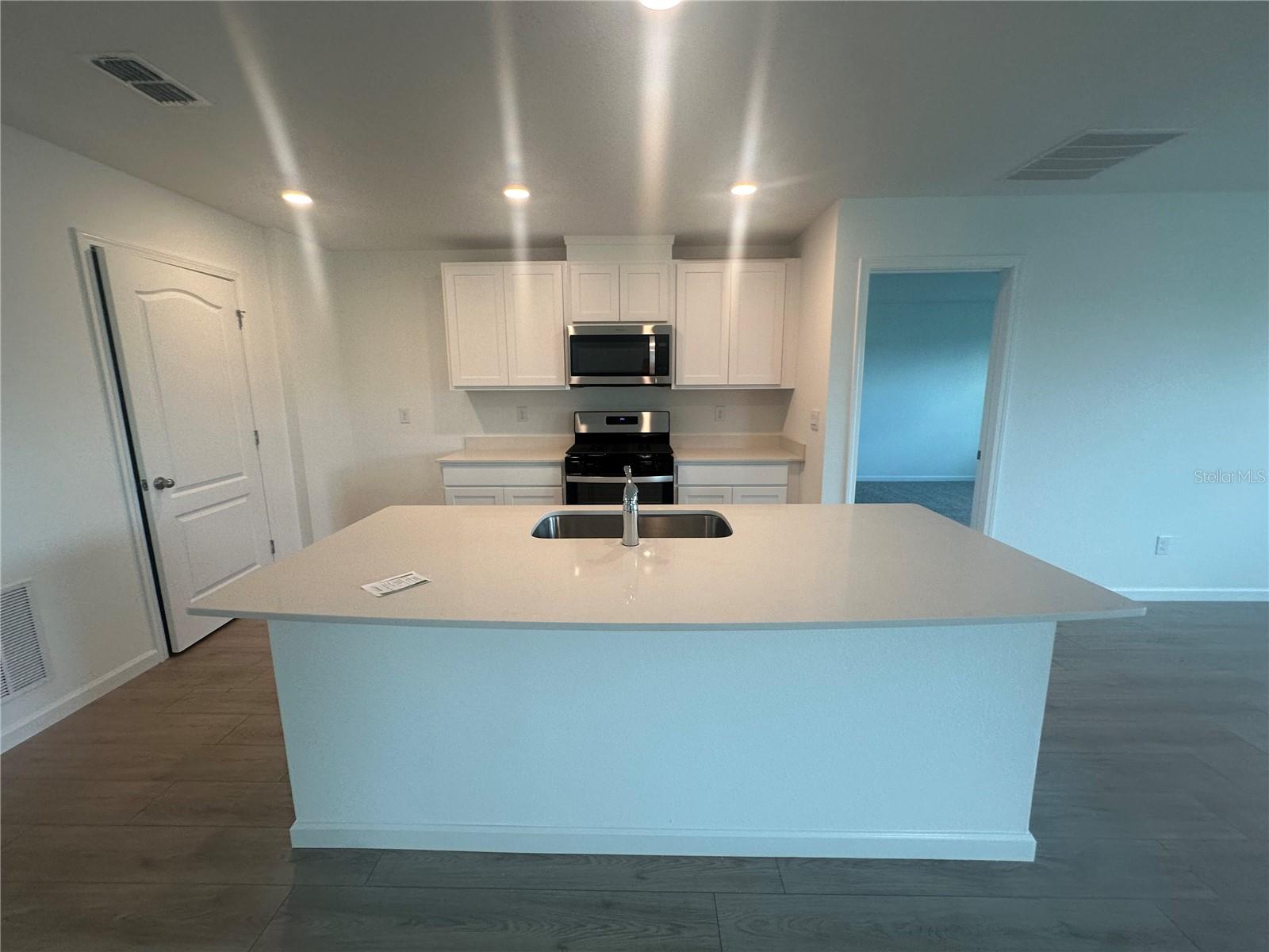 ENTRADA - Residential