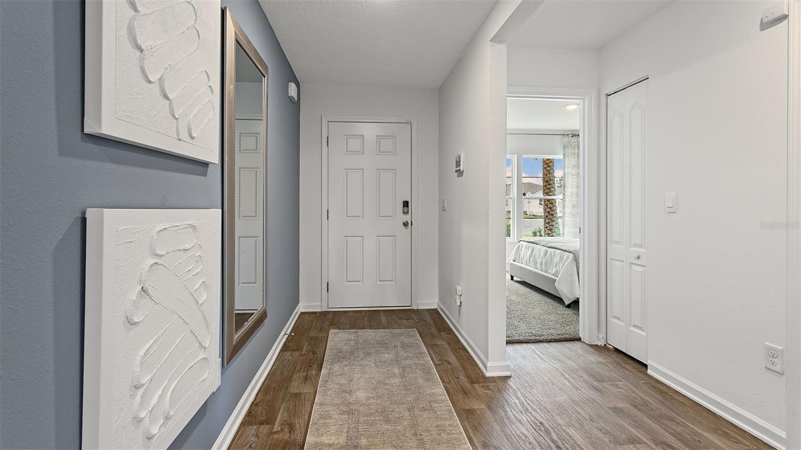 ENTRADA - Residential