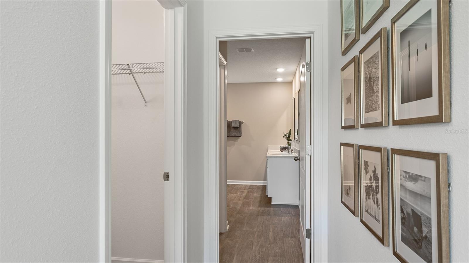 ENTRADA - Residential