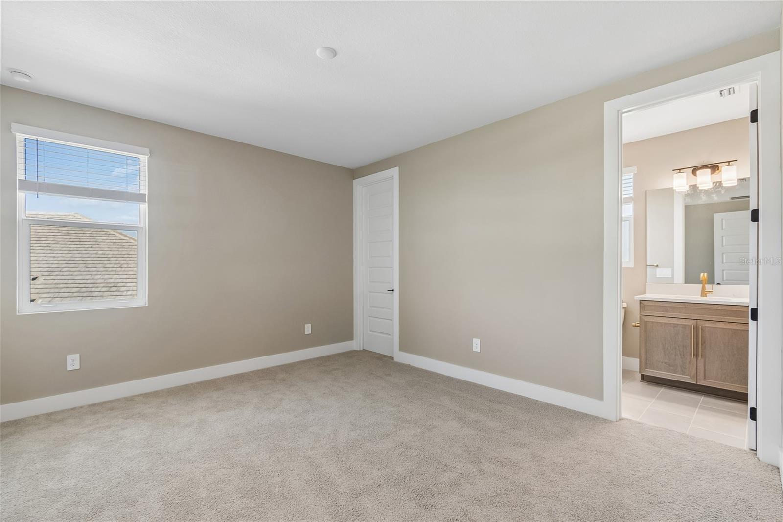 CASSATA LAKES - Residential