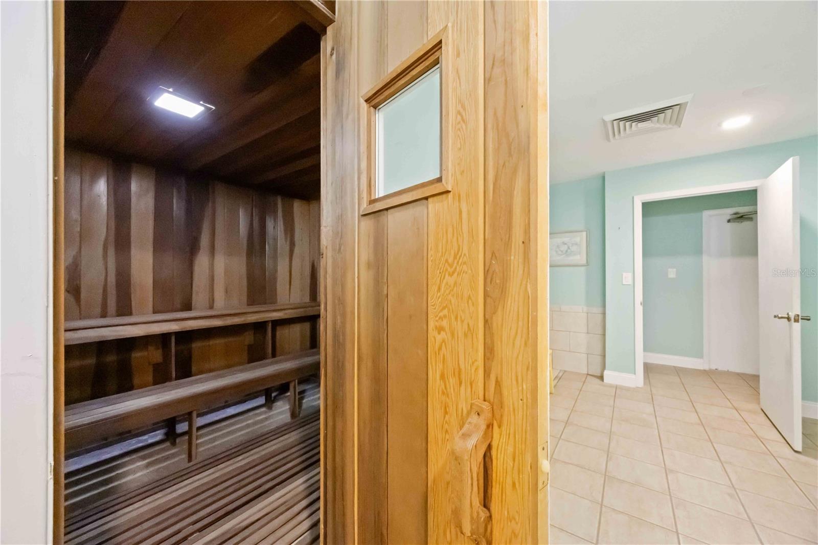 PALMA SOLA HARBOUR SEC 1 - Residential