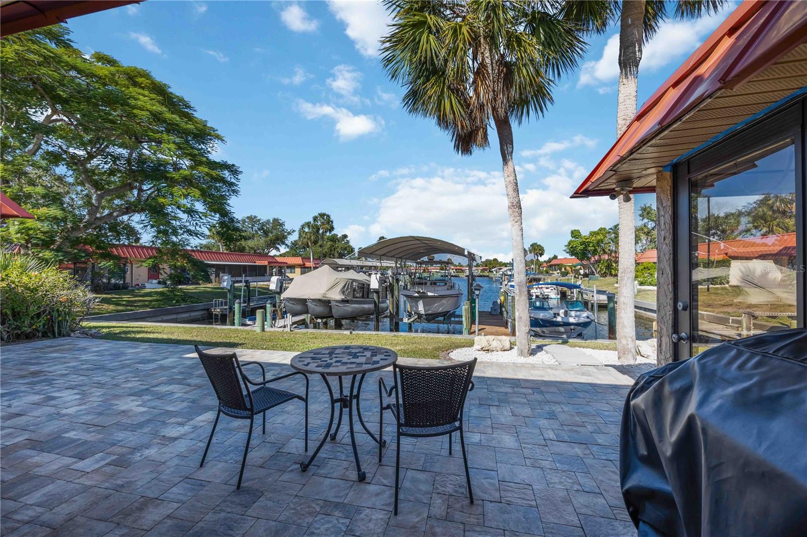 PALMA SOLA HARBOUR SEC 1 - Residential