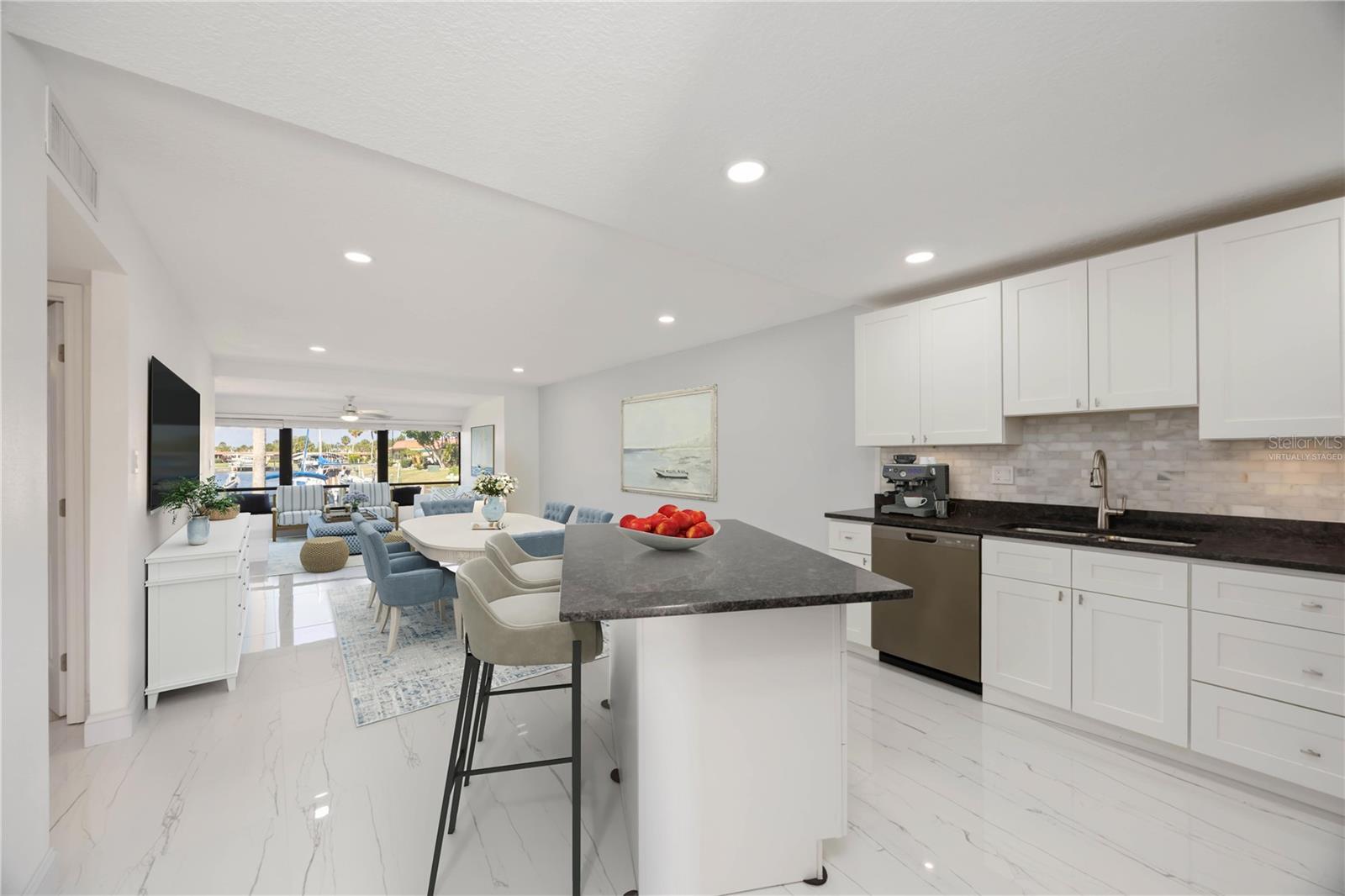 PALMA SOLA HARBOUR SEC 1 - Residential