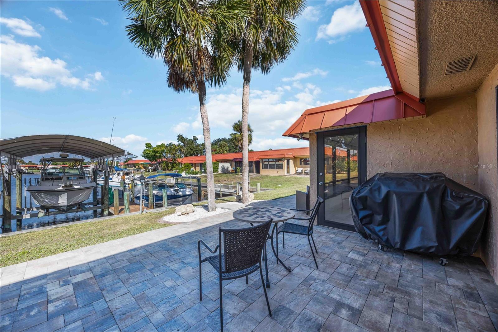 PALMA SOLA HARBOUR SEC 1 - Residential